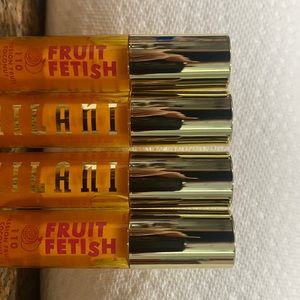 Lip oil